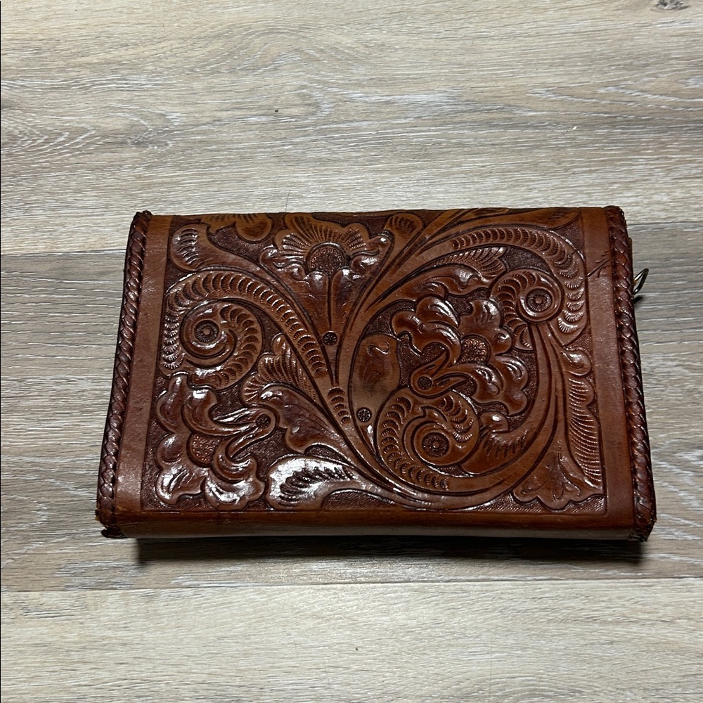 Handcrafted Brown Leather Reversible Purse no strap - Picture 4 of 9
